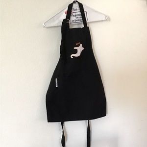 Kid’s Halloween cooking apron